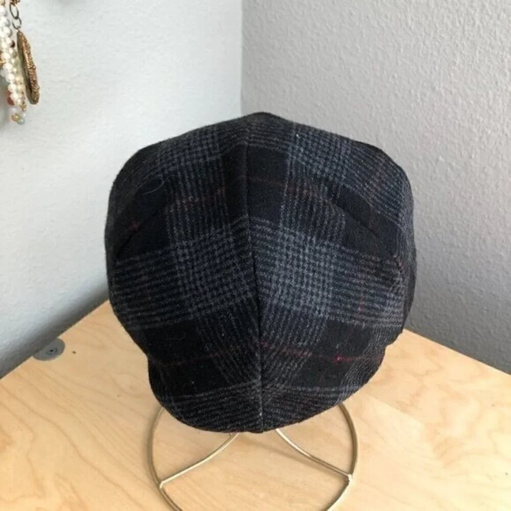 Original Weatherproof Wool Flat Cabbie Newboy Cap Women's size S Black Plaid